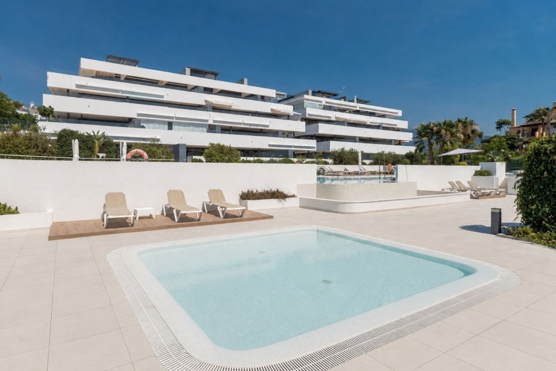 Resale - apartment - Estepona - Estepona Centro