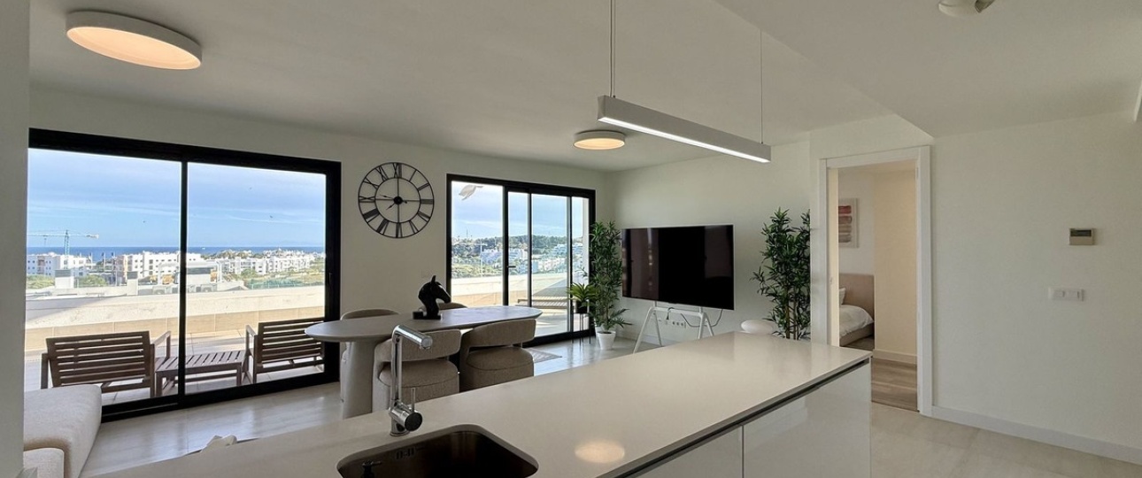 Resale - apartment - Estepona - Estepona Centro