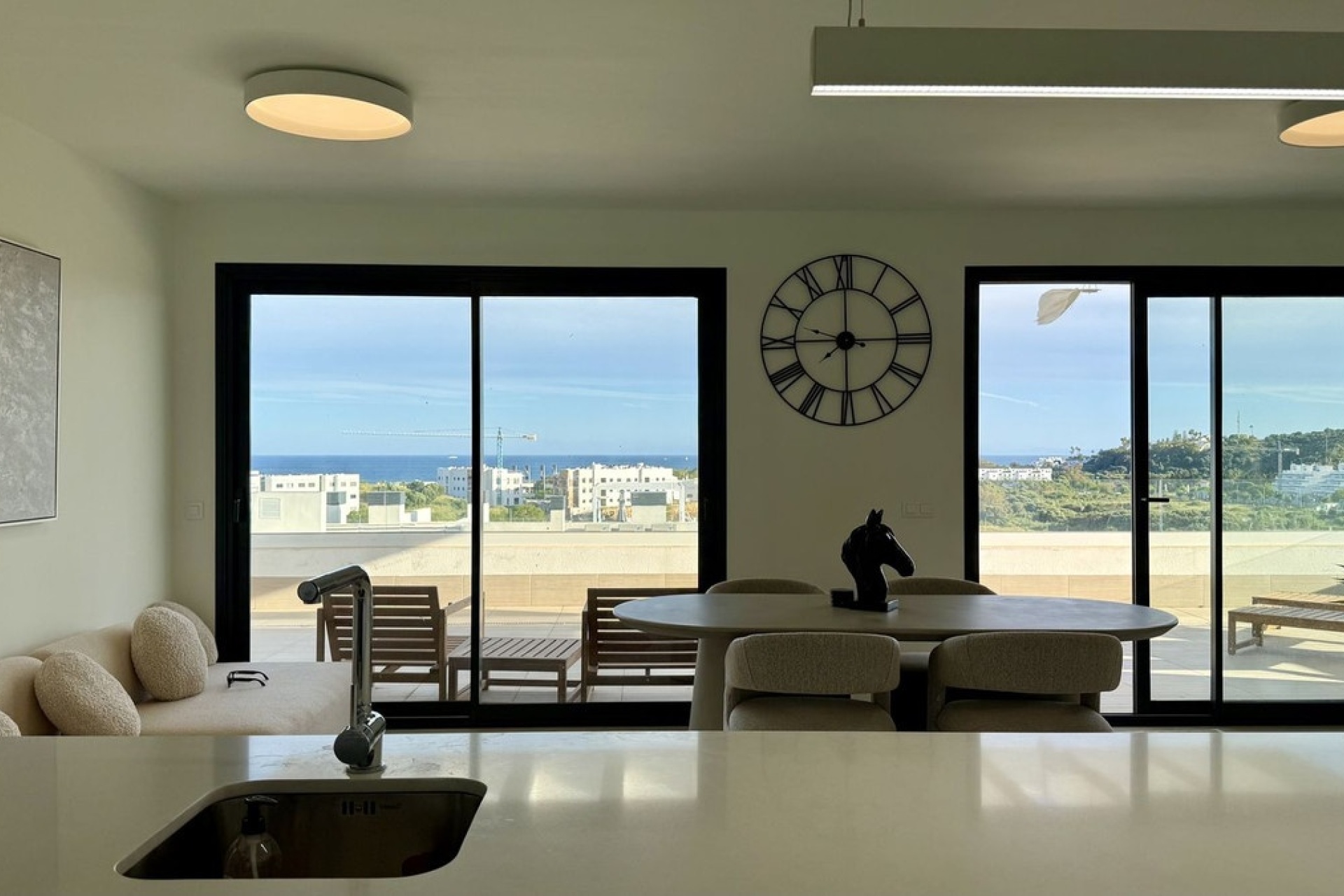 Resale - apartment - Estepona - Estepona Centro