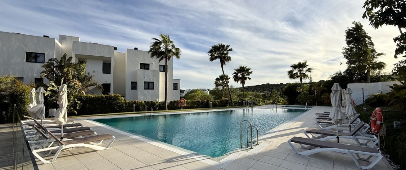 Resale - apartment - Estepona - Estepona Centro