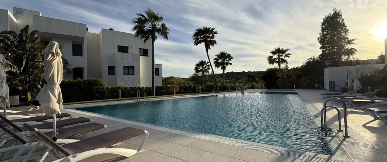 Resale - apartment - Estepona - Estepona Centro