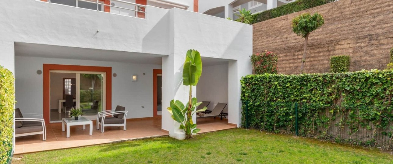 Resale - apartment - Estepona - Estepona Centro