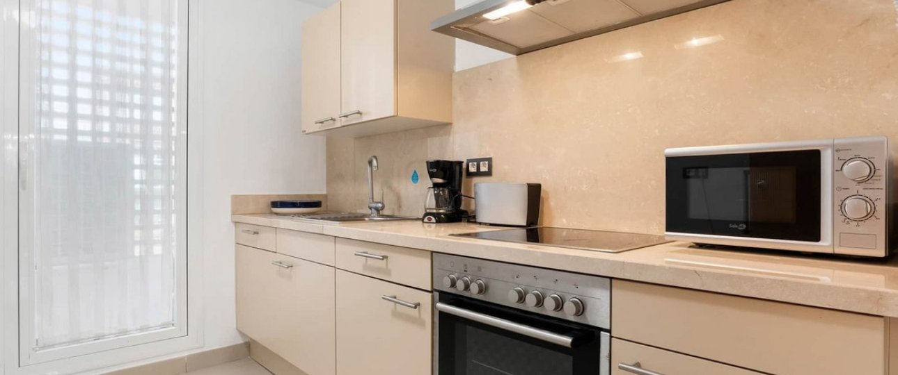 Resale - apartment - Estepona - Estepona Centro