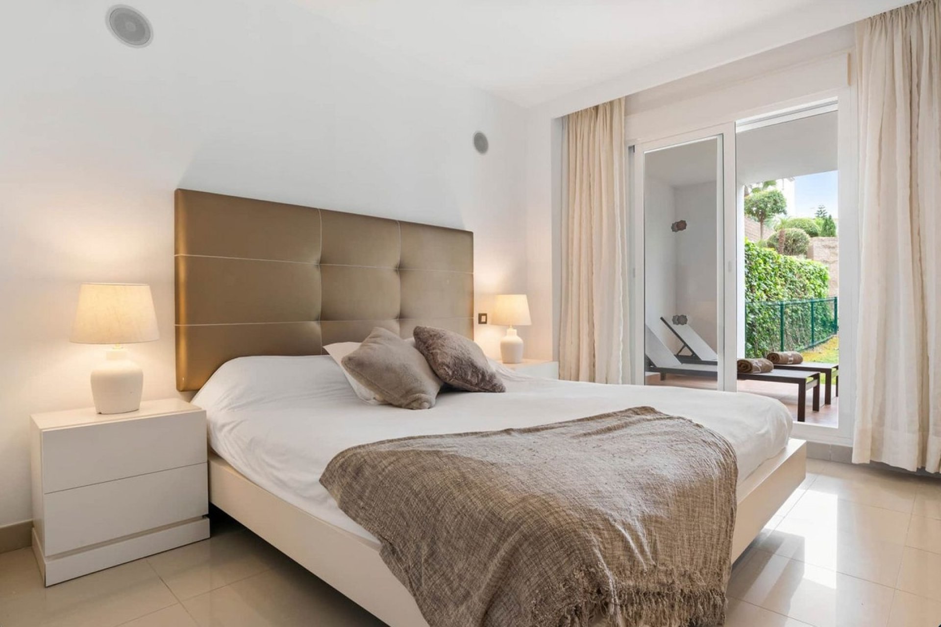 Resale - apartment - Estepona - Estepona Centro