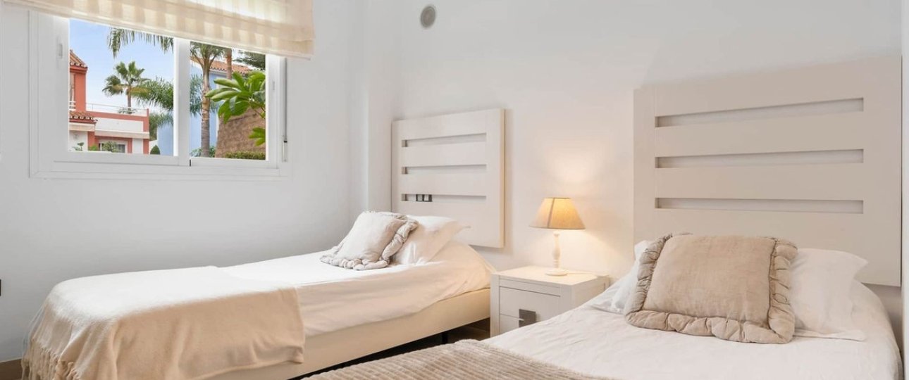 Resale - apartment - Estepona - Estepona Centro