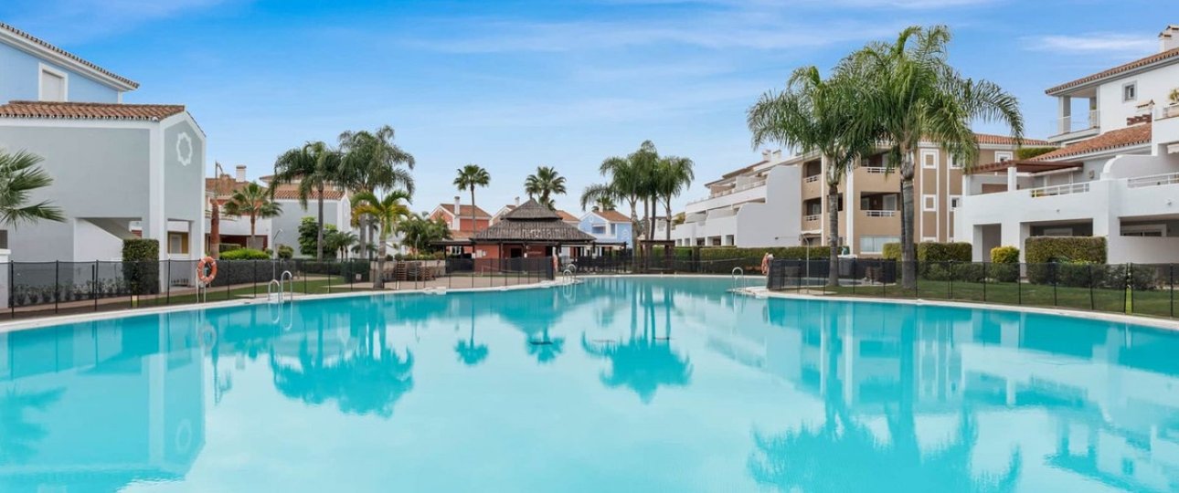 Resale - apartment - Estepona - Estepona Centro