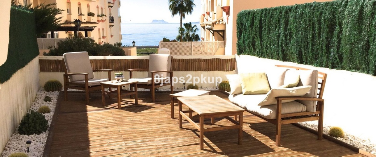 Resale - apartment - Estepona - Estepona Centro