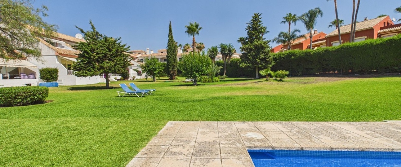 Resale - apartment - Estepona - Estepona Centro