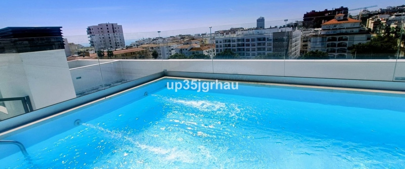 Resale - apartment - Estepona - Estepona Centro