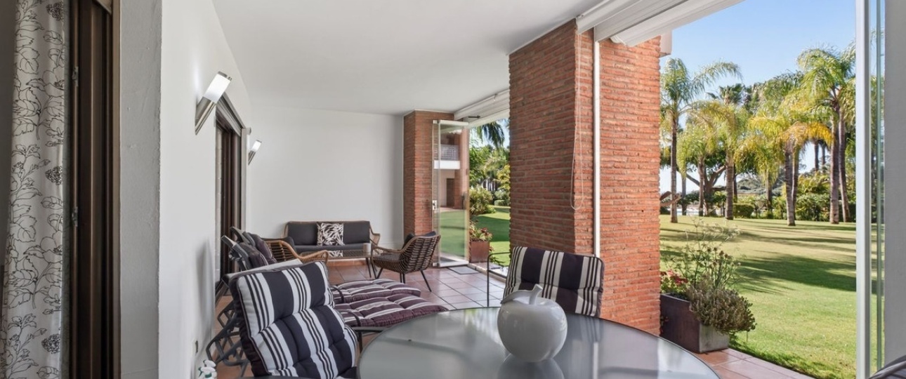 Resale - apartment - Estepona - Estepona Centro