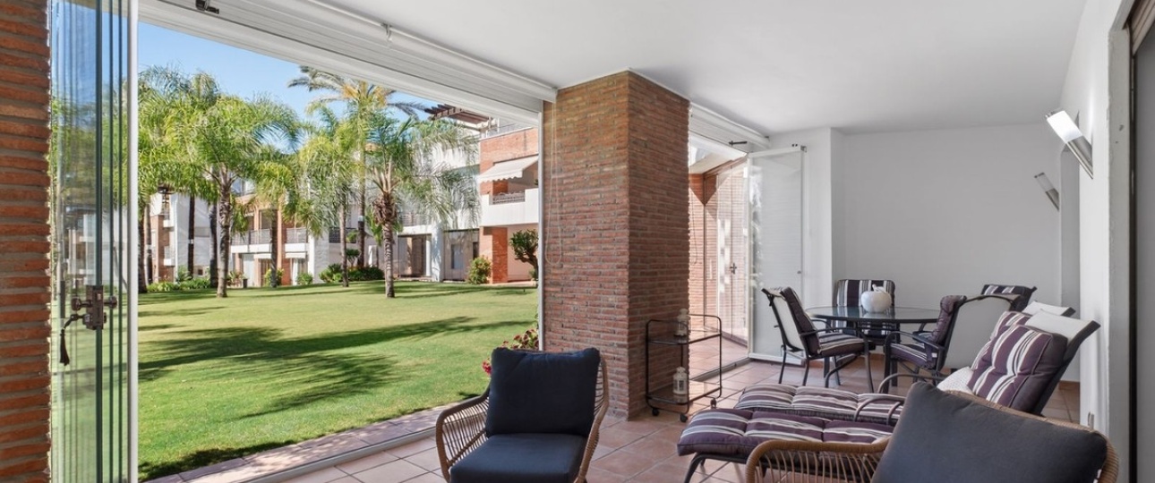 Resale - apartment - Estepona - Estepona Centro