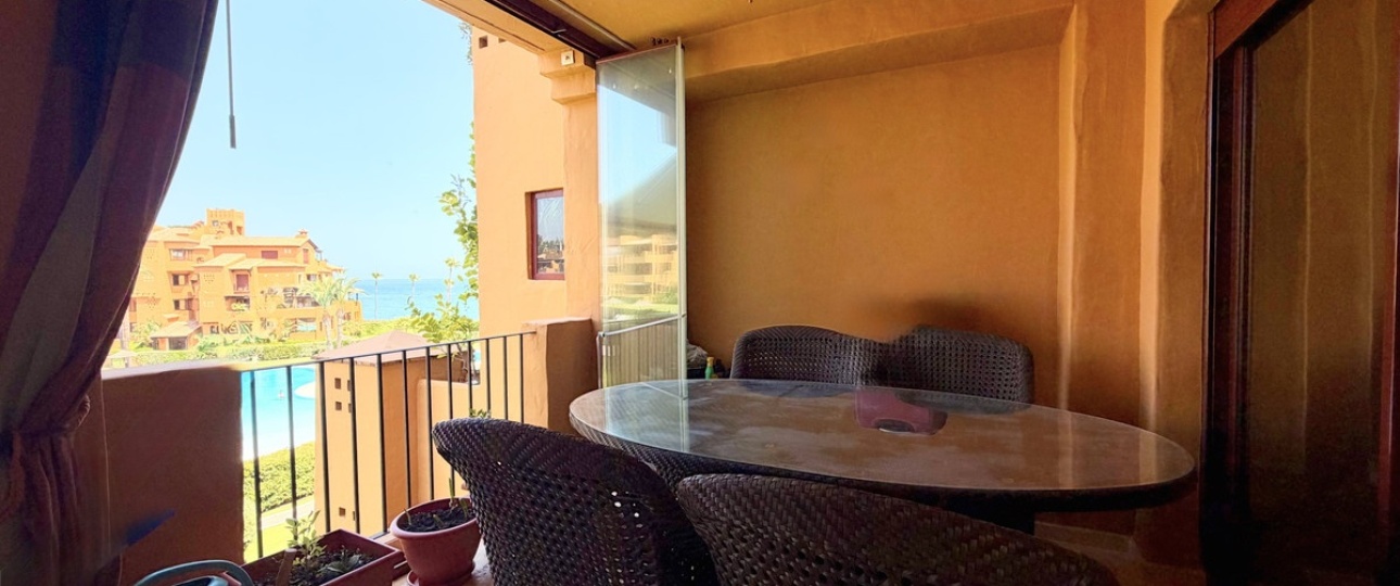 Resale - apartment - Estepona - Estepona Centro