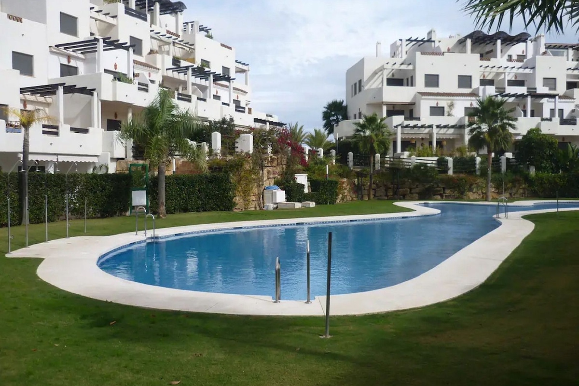 Resale - apartment - Estepona - Estepona Centro