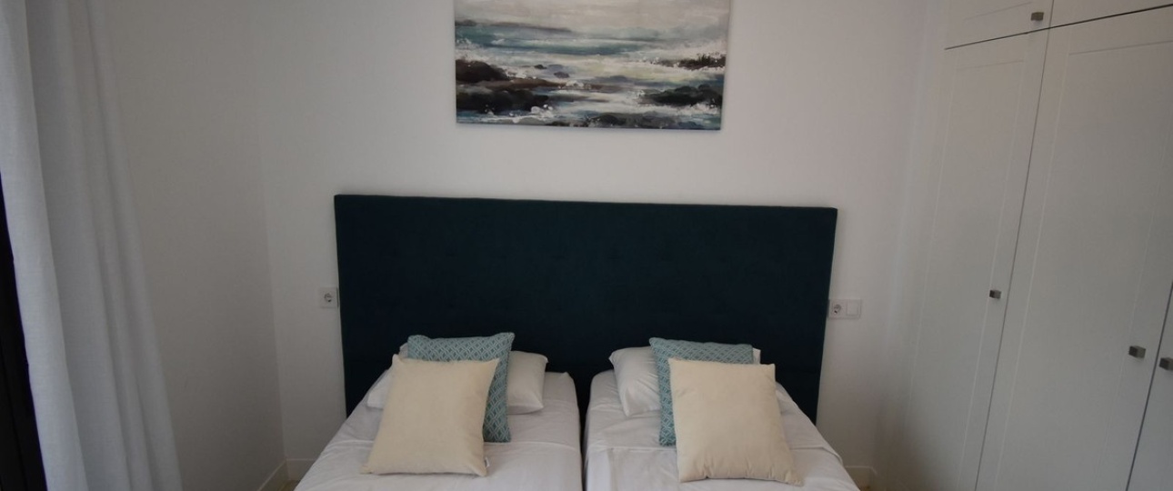 Resale - apartment - Estepona - Estepona Centro