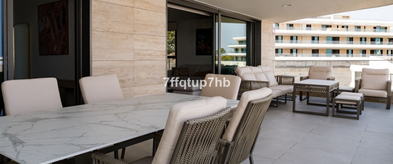 Resale - apartment - Estepona - Estepona Centro