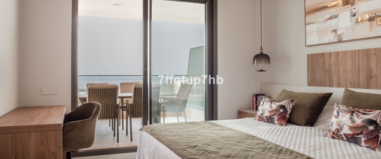 Resale - apartment - Estepona - Estepona Centro