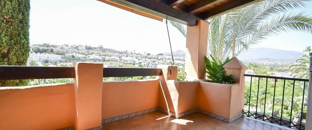 Resale - apartment - Estepona - Estepona Centro