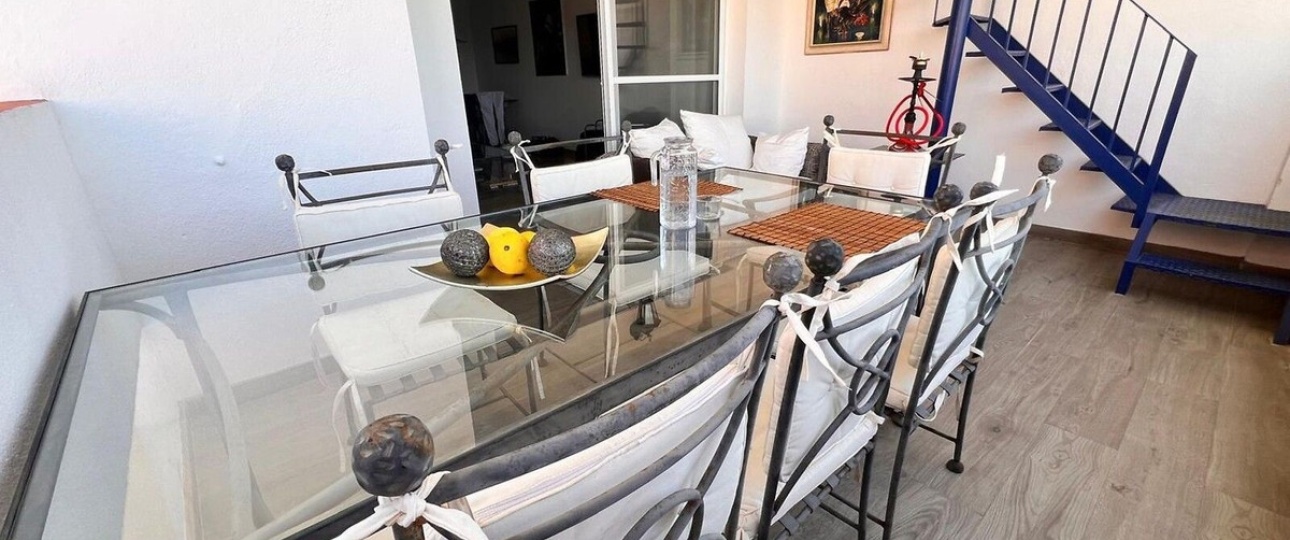 Resale - apartment - Estepona - Estepona Centro