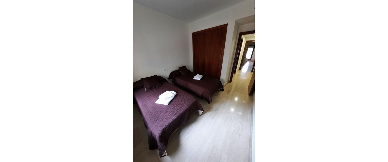 Resale - apartment - Estepona - Estepona Centro