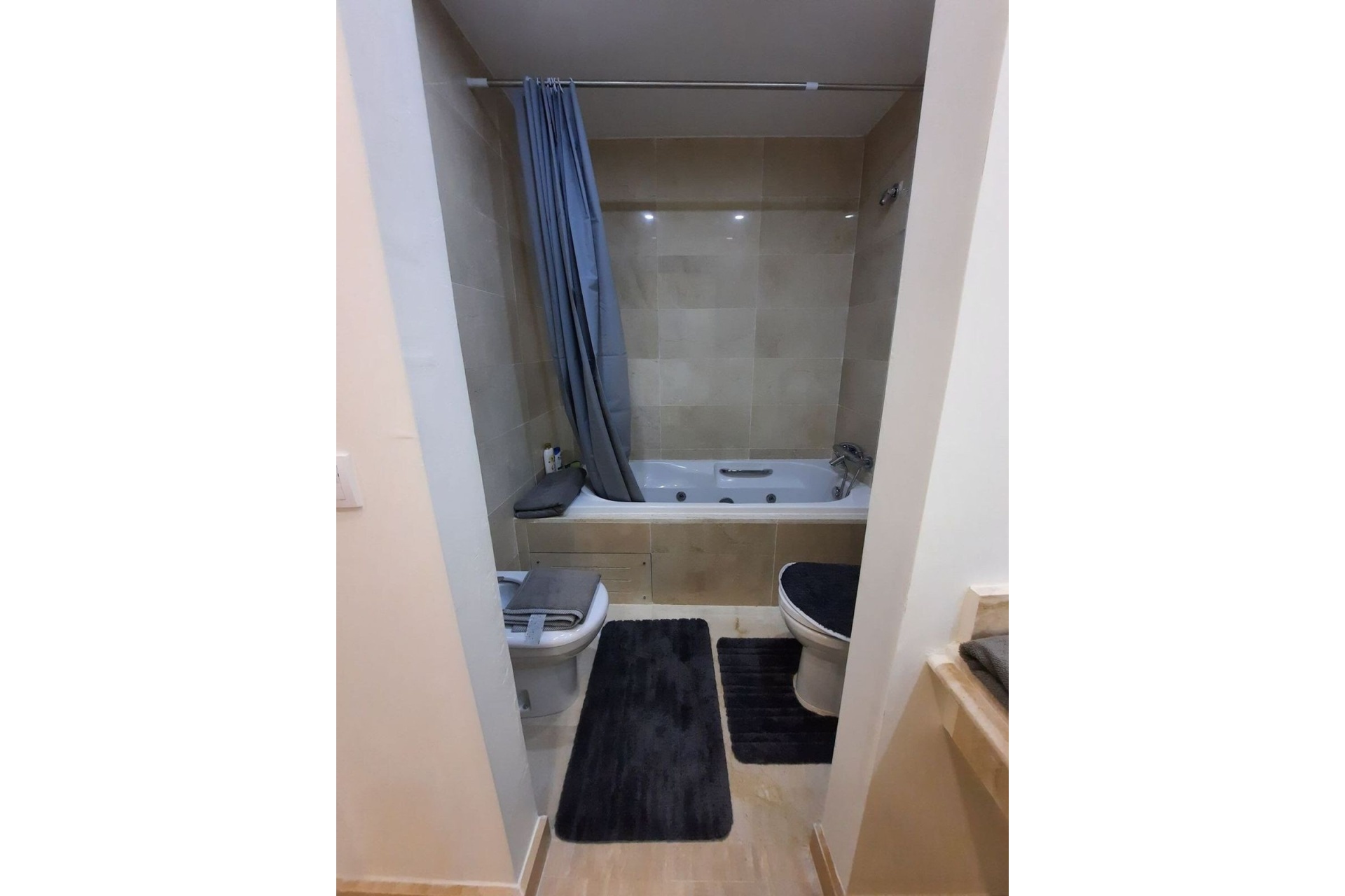 Resale - apartment - Estepona - Estepona Centro