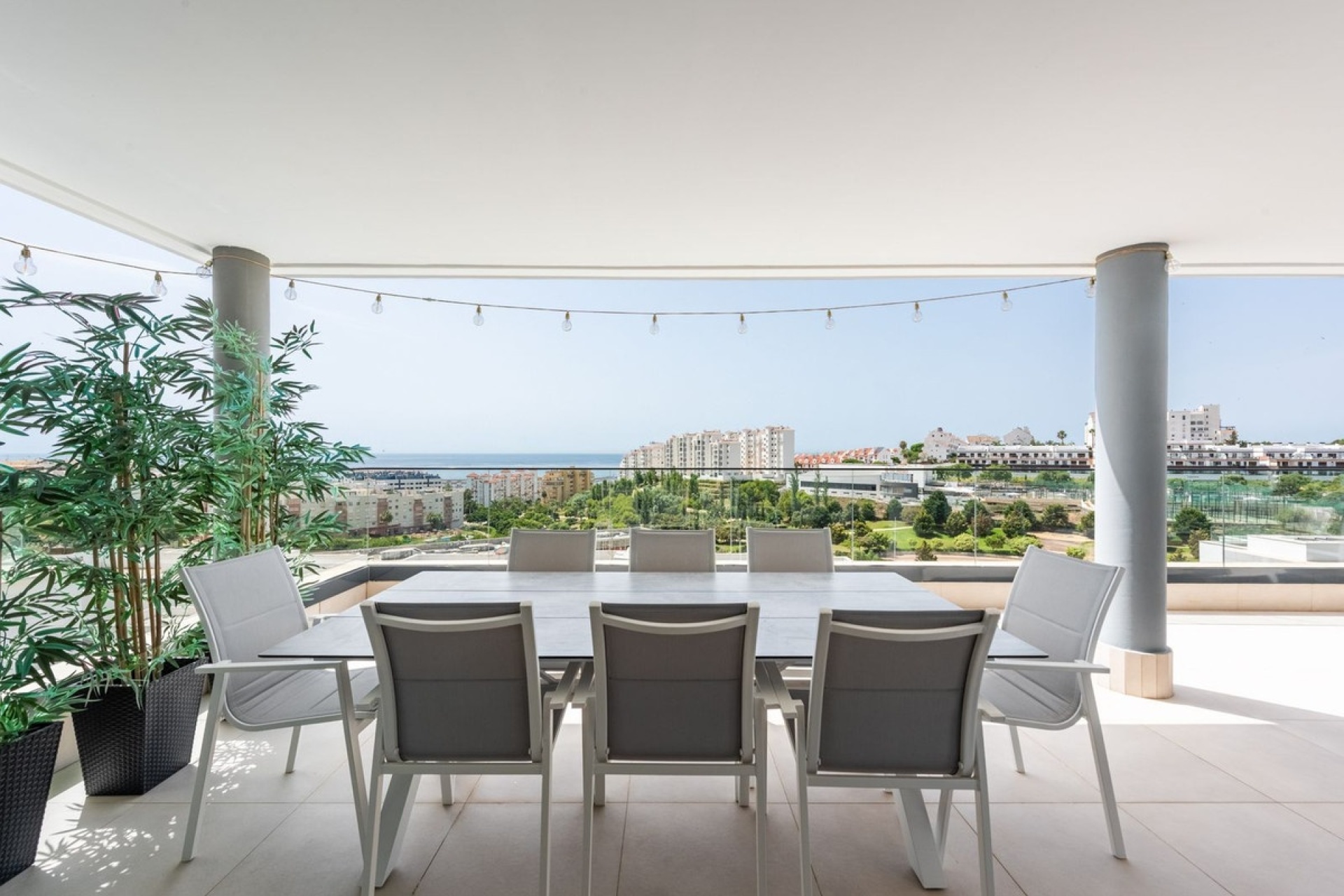 Resale - apartment - Estepona - Estepona Centro