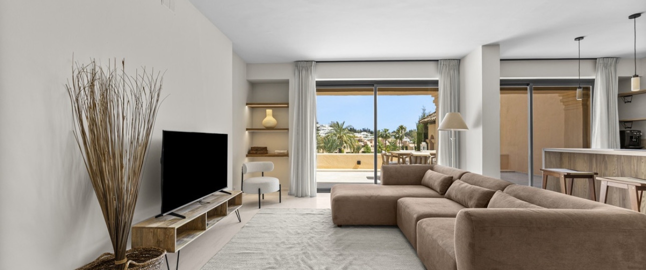 Resale - apartment - Estepona - Estepona Centro