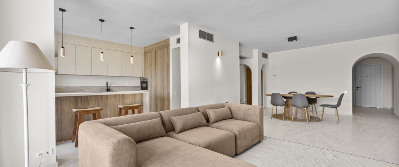 Resale - apartment - Estepona - Estepona Centro