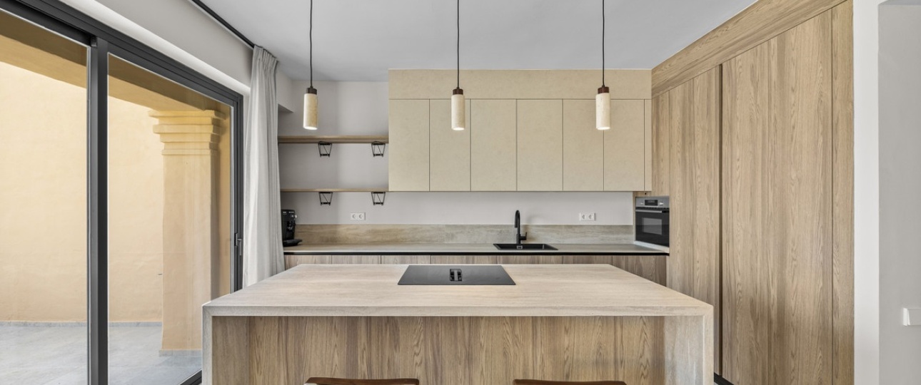 Resale - apartment - Estepona - Estepona Centro