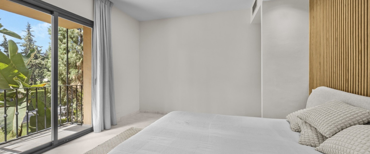 Resale - apartment - Estepona - Estepona Centro