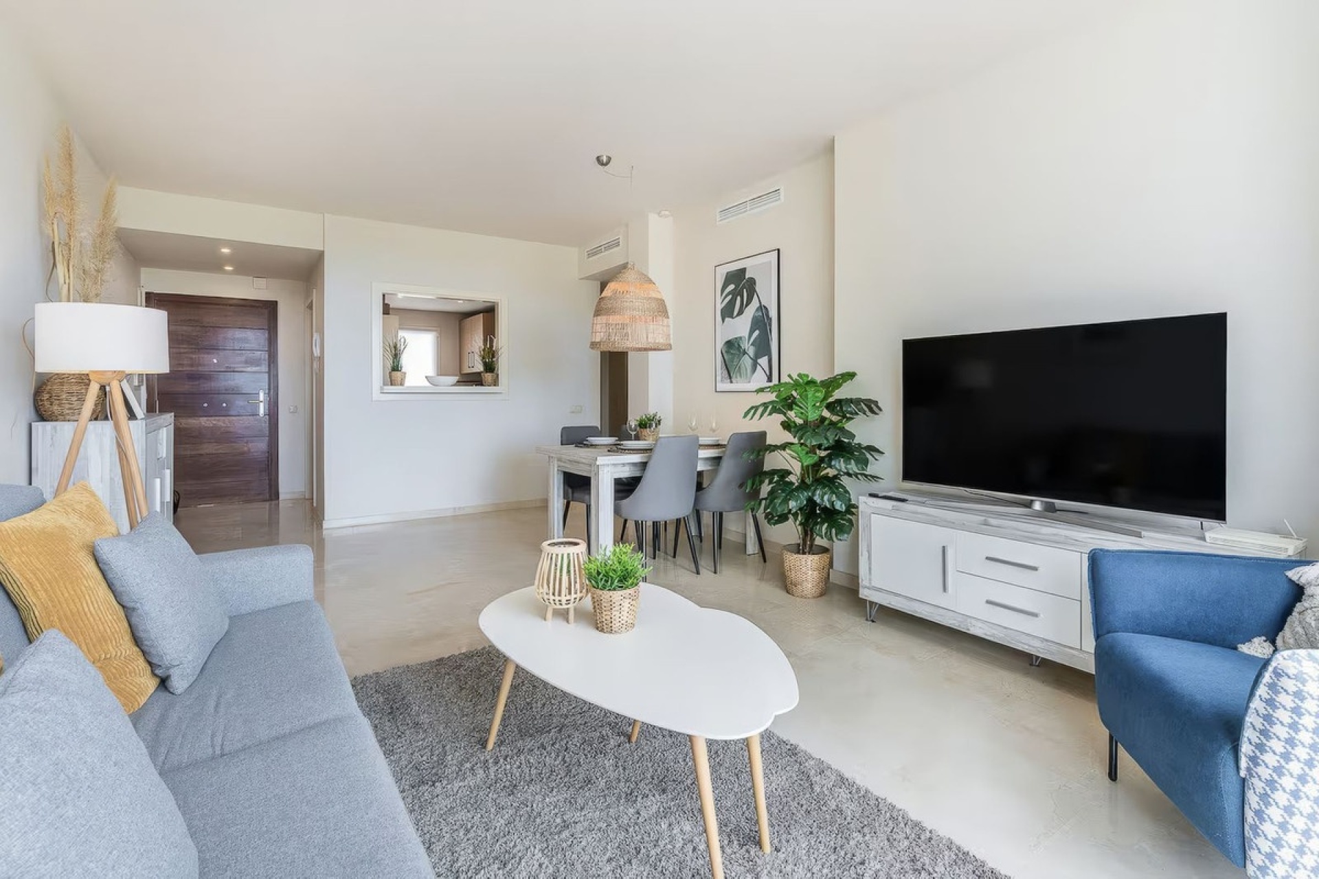 Resale - apartment - Estepona - Estepona Centro