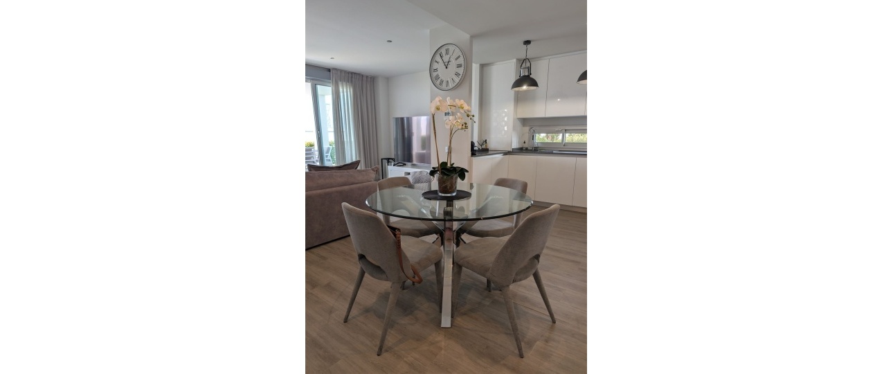 Resale - apartment - Estepona - Estepona Centro