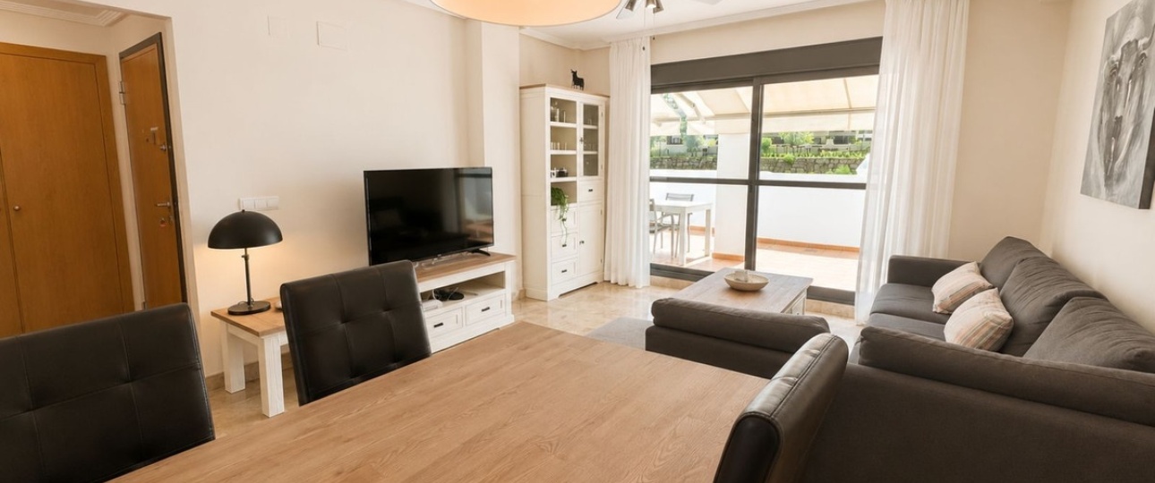 Resale - apartment - Estepona - Estepona Centro