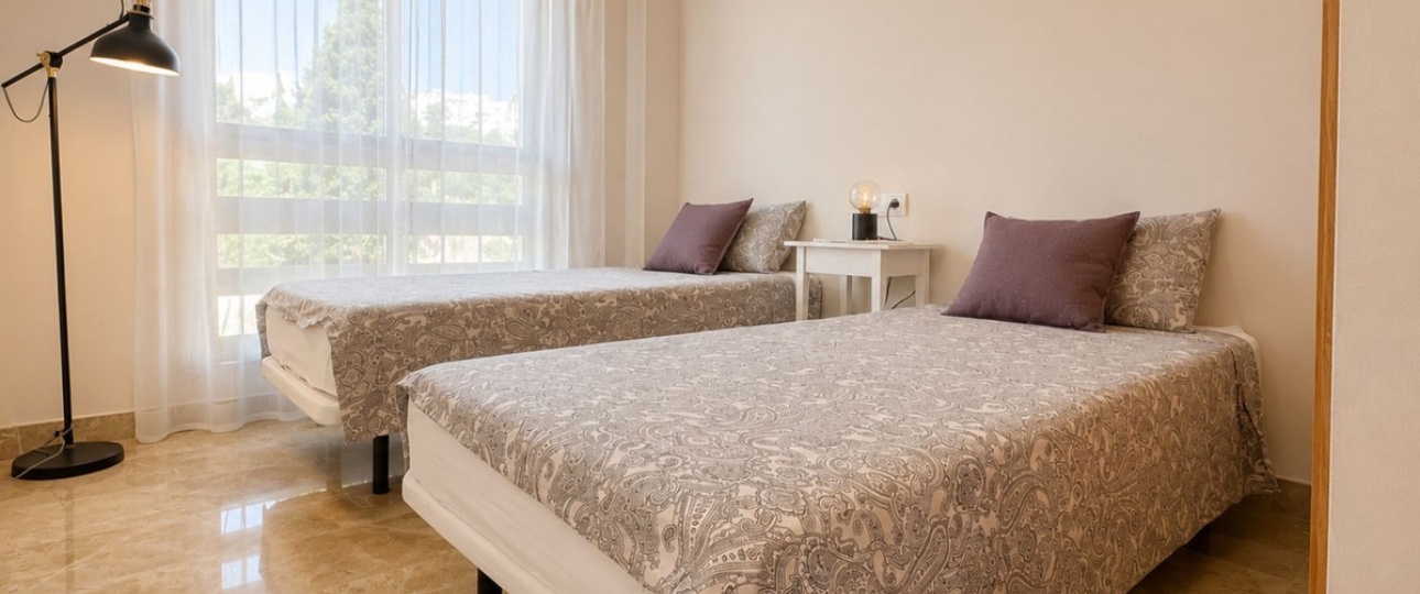 Resale - apartment - Estepona - Estepona Centro