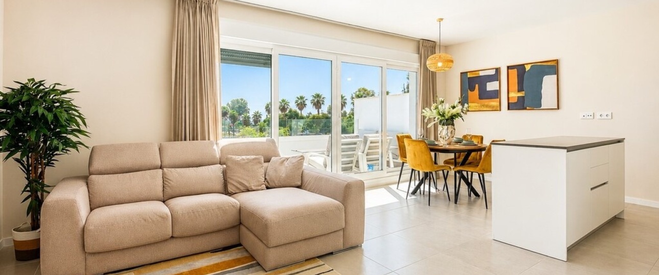 Resale - apartment - Estepona - Estepona Centro