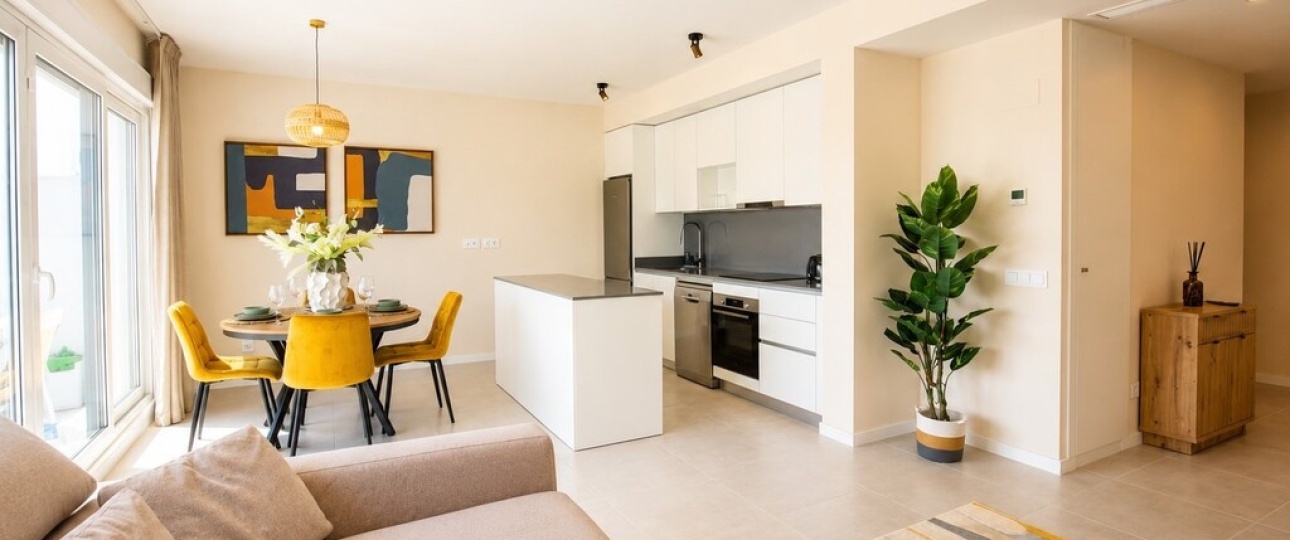 Resale - apartment - Estepona - Estepona Centro