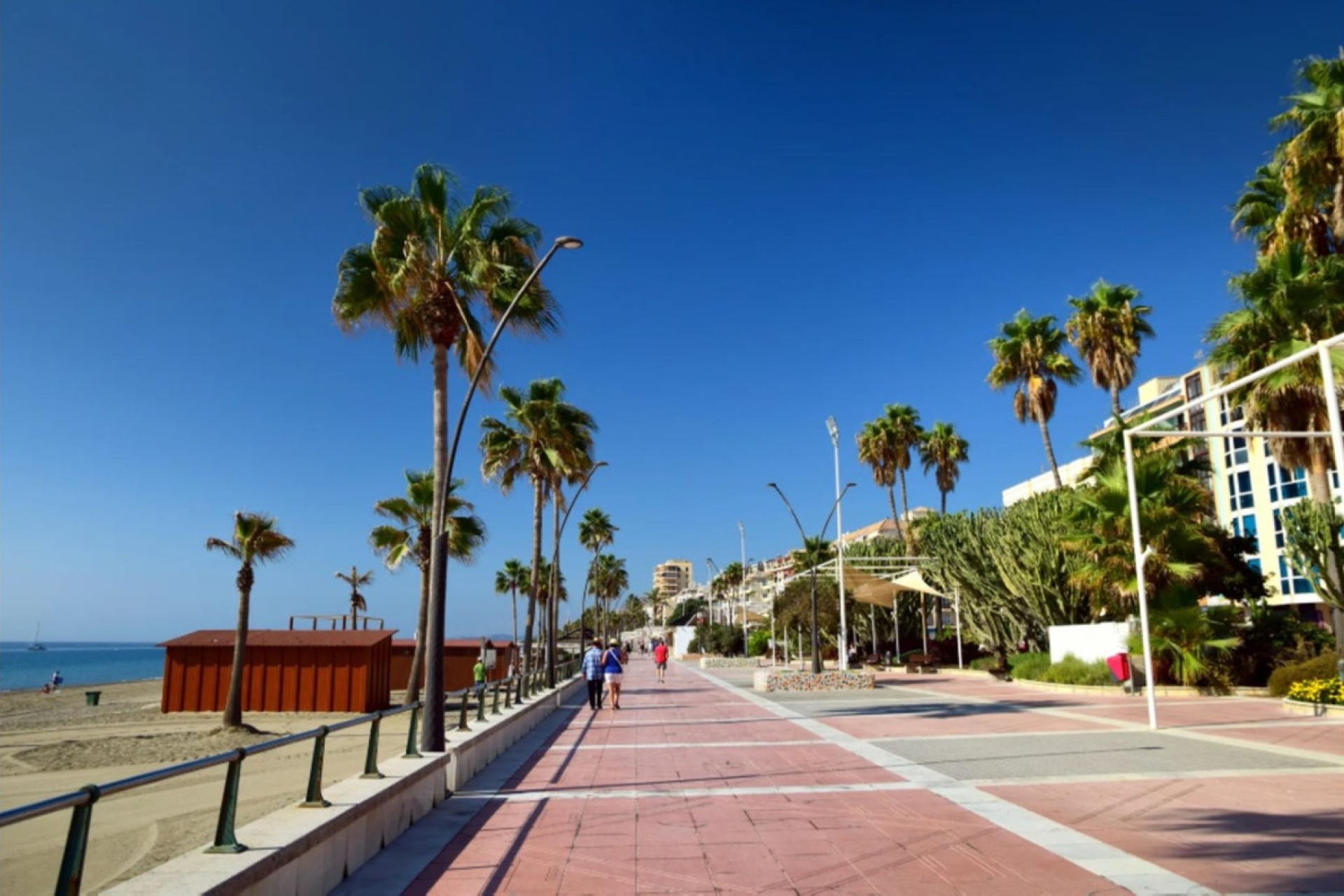 Resale - apartment - Estepona - Estepona Centro