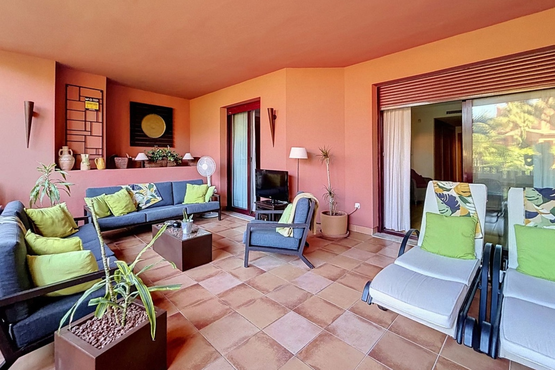 Resale - apartment - Estepona - Estepona Centro