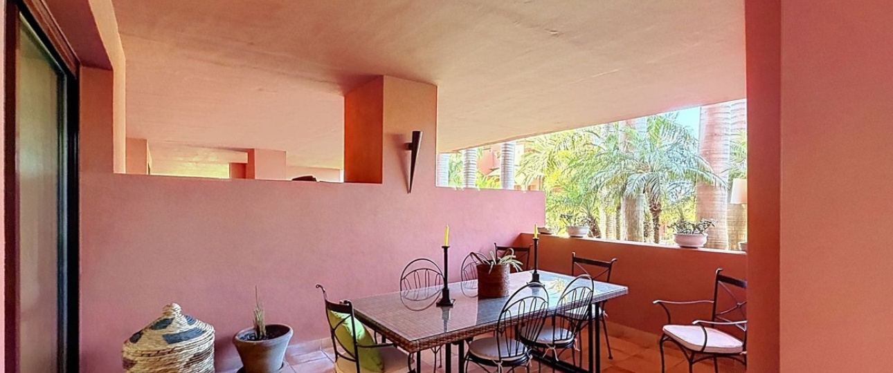 Resale - apartment - Estepona - Estepona Centro