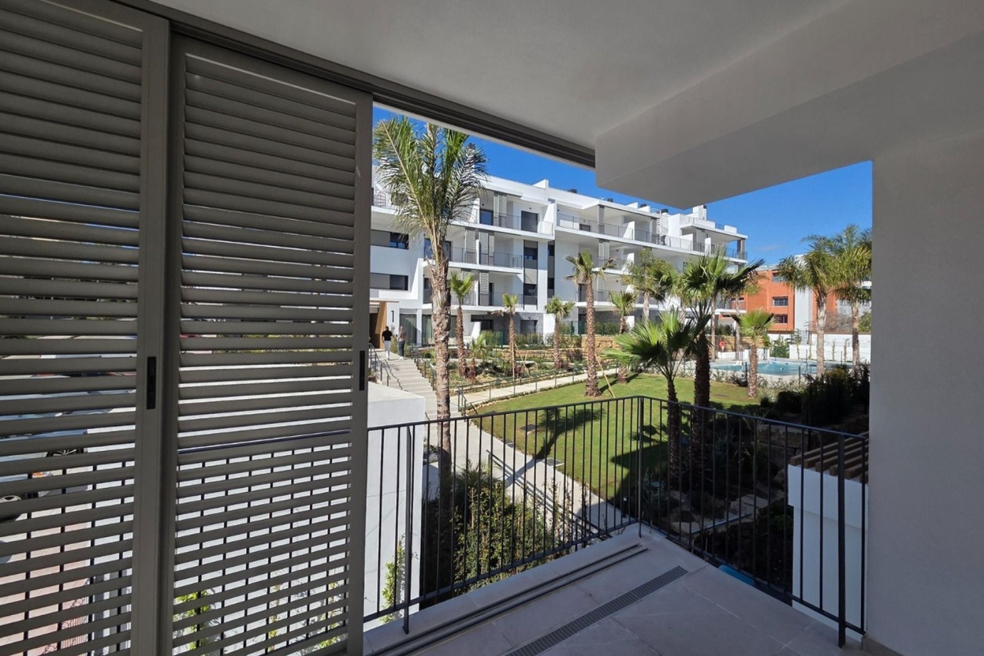 Resale - apartment - Estepona - Estepona Centro