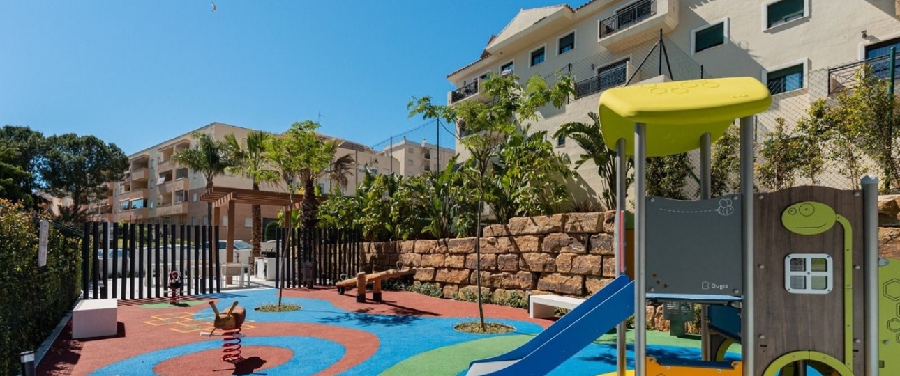 Resale - apartment - Estepona - Estepona Centro