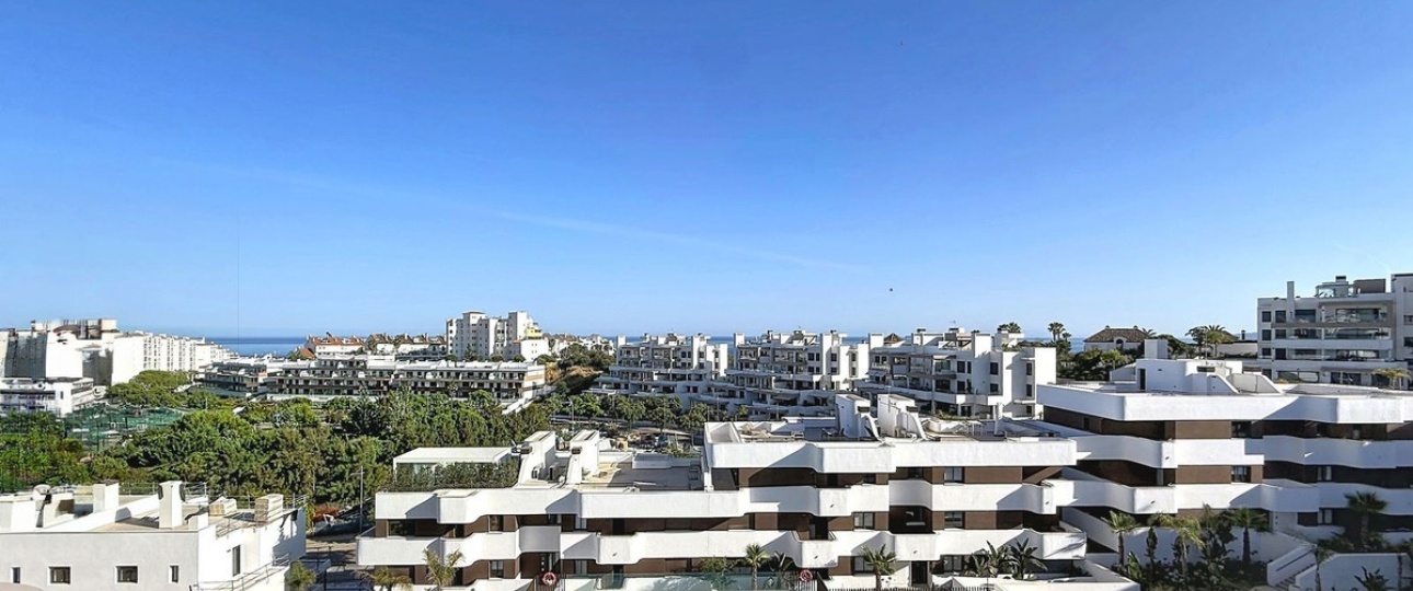 Resale - apartment - Estepona - Estepona Centro