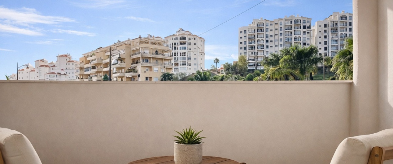 Resale - apartment - Estepona - Estepona Centro