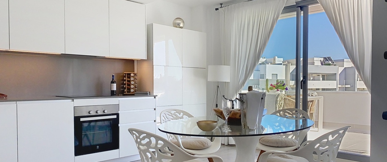 Resale - apartment - Estepona - Estepona Centro