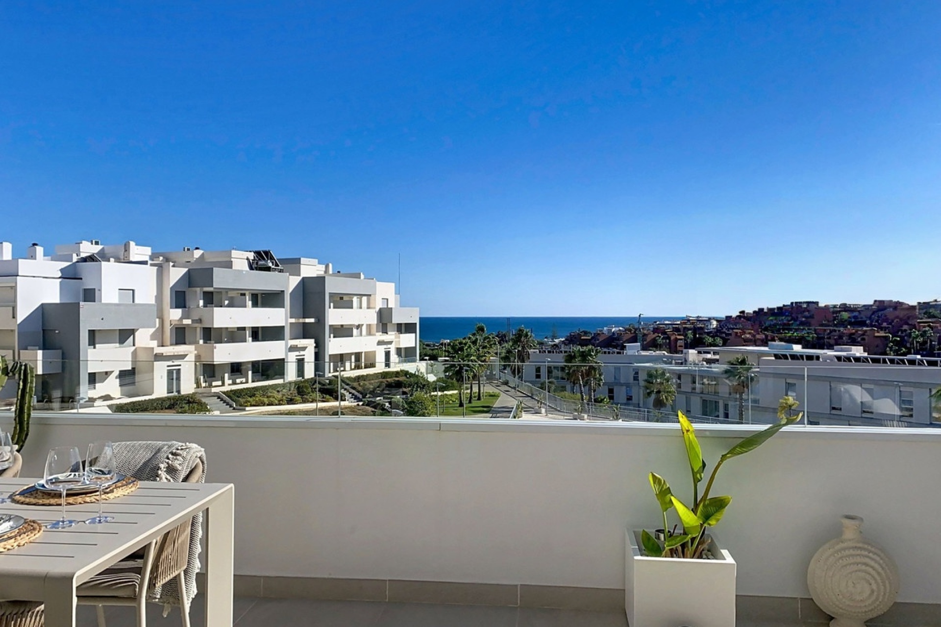 Resale - apartment - Estepona - Estepona Centro