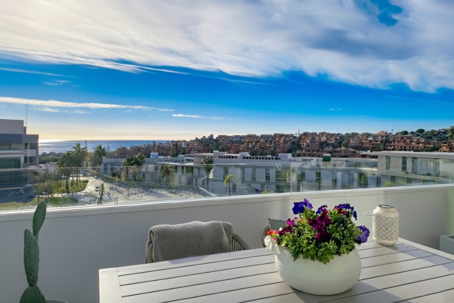 Resale - apartment - Estepona - Estepona Centro