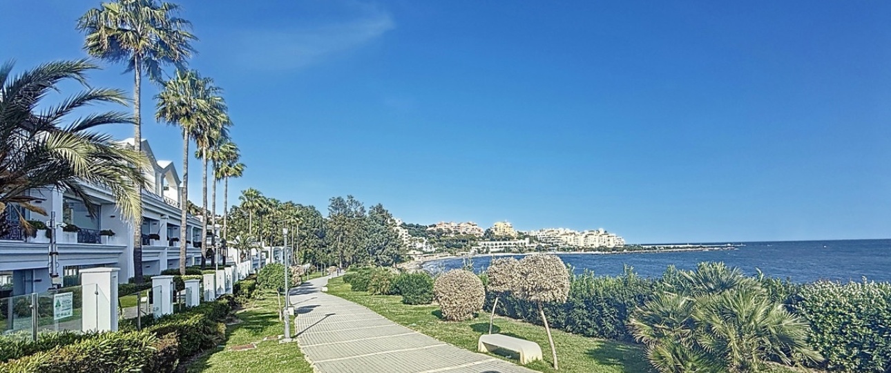Resale - apartment - Estepona - Estepona Centro