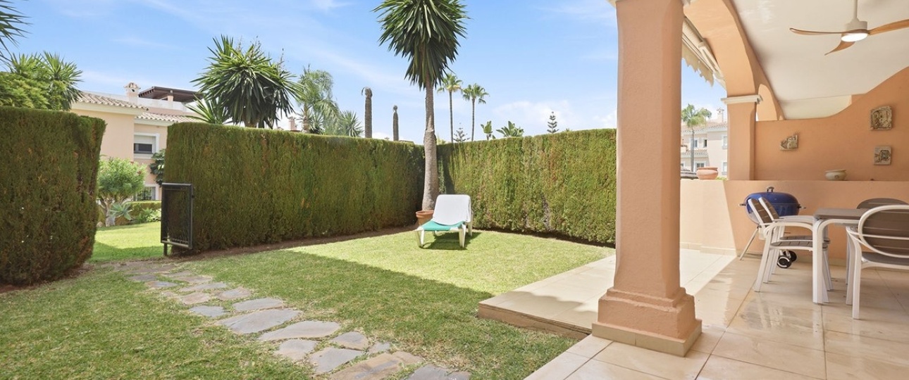 Resale - apartment - Estepona - Estepona Centro