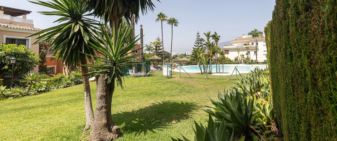 Resale - apartment - Estepona - Estepona Centro