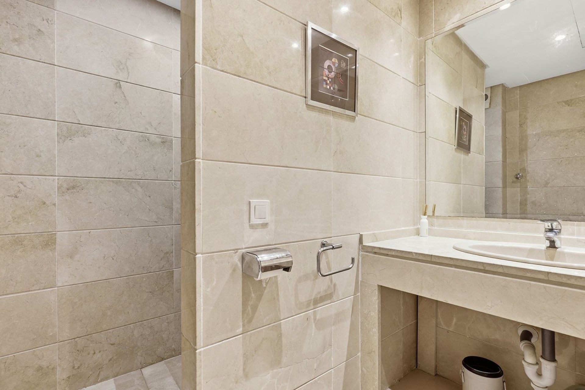 Resale - apartment - Estepona - Estepona Centro