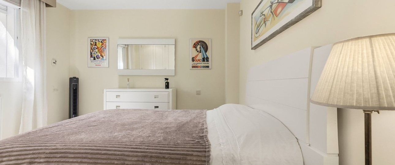 Resale - apartment - Estepona - Estepona Centro